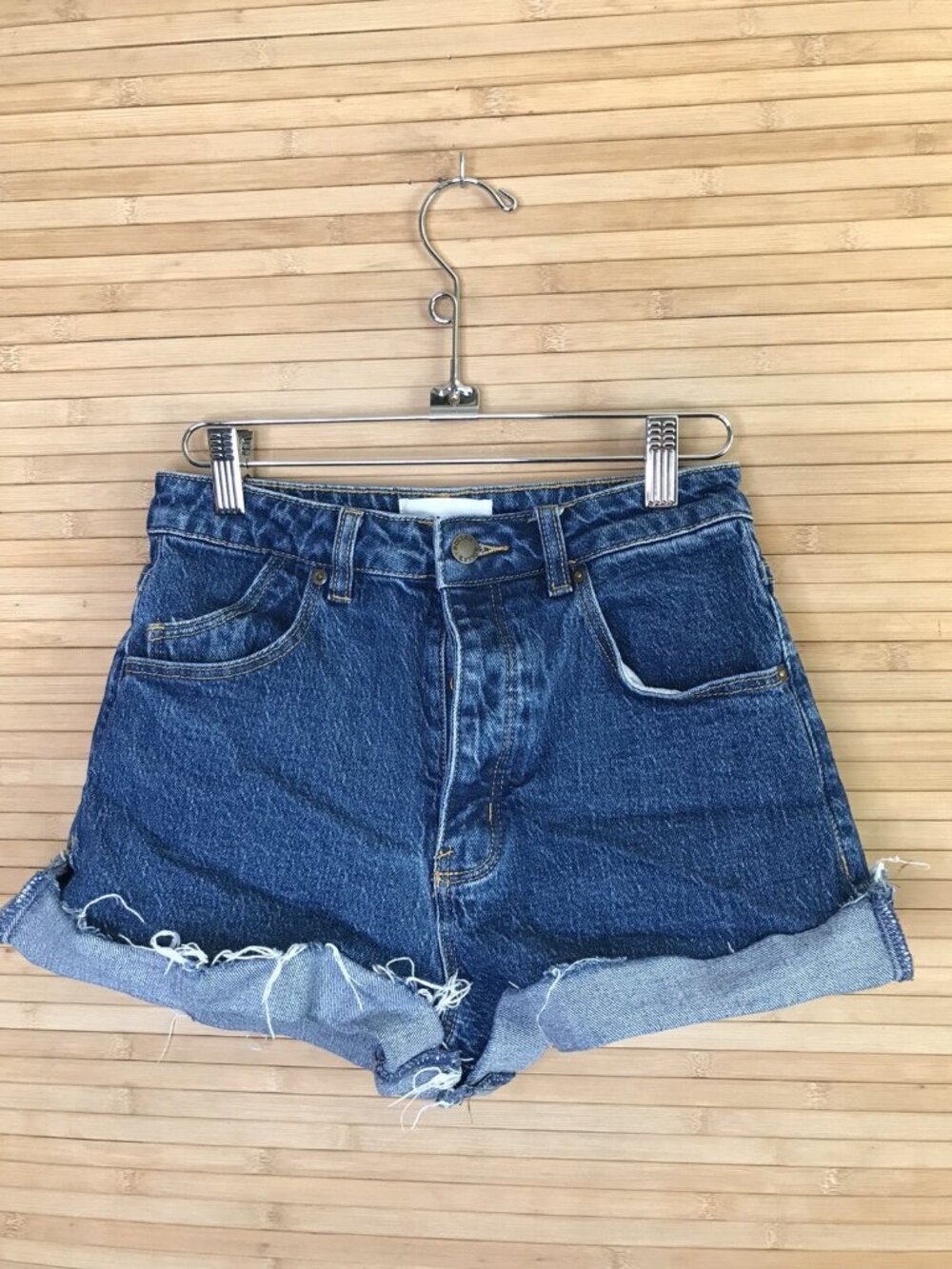 New Rollas Shorts Hi Rise Original Shorts Cut Off jeans Natalie sz 25 / 26